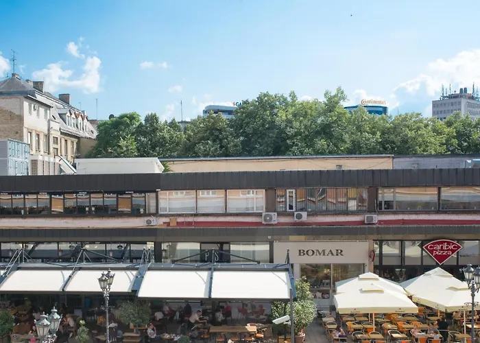 Old Town Square Apartment Novi Sad